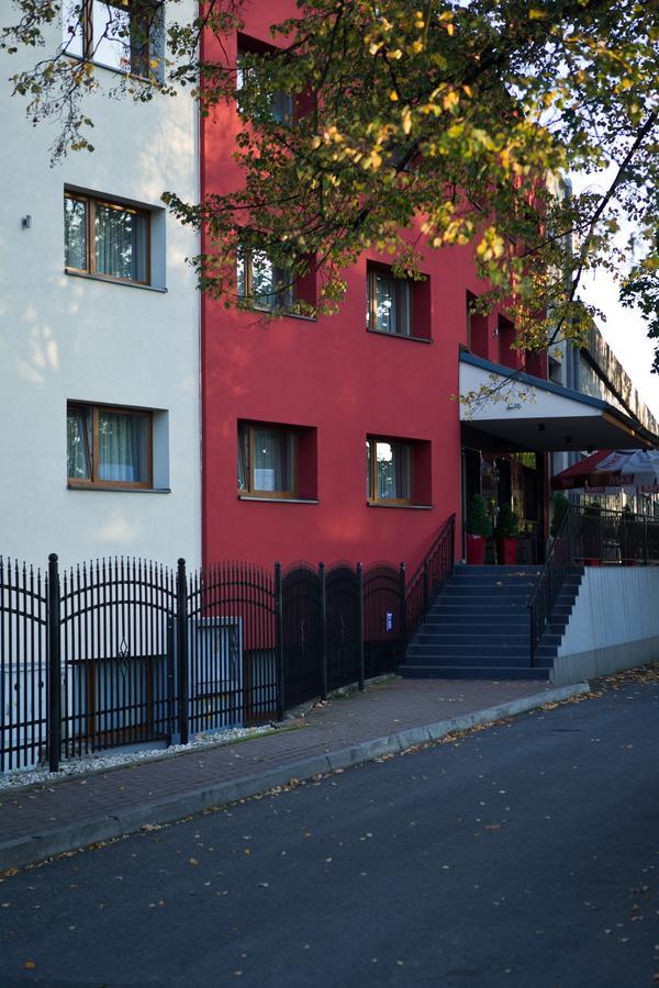 Hotel Olimp Prudnik Exterior photo